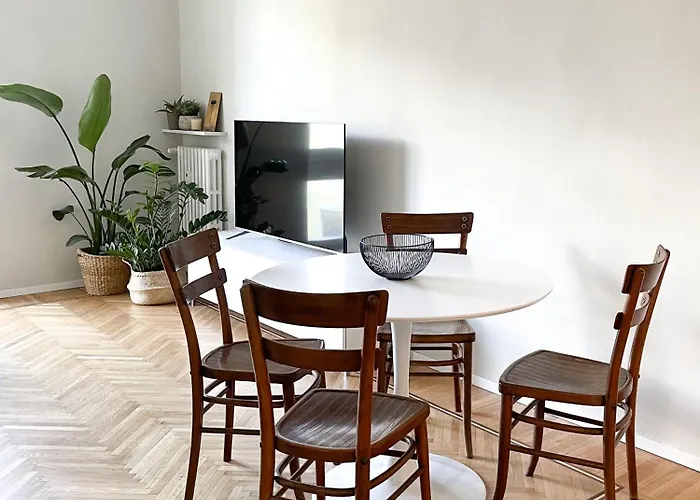 Couette-café Alborgocollegiomarialuigia Parme